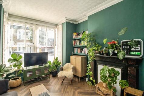 Ashburnham Road, Southend-on-Sea, SS1