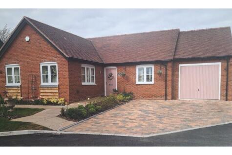 Winter Close, Loxley, CV35