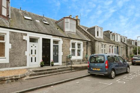 Brucefield Avenue, Dunfermline, KY11