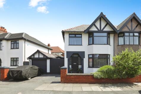 Coronation Drive, Liverpool, L23