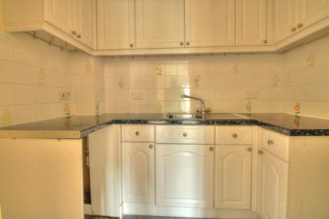 Fitted kitchen