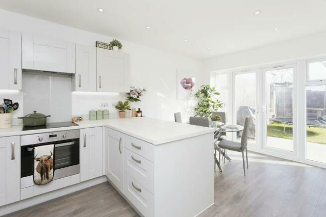 Kitchen dining room