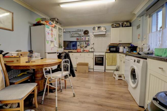 Kitchen-breakfast room