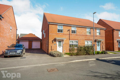 Bergamot Road, Faversham, ME13