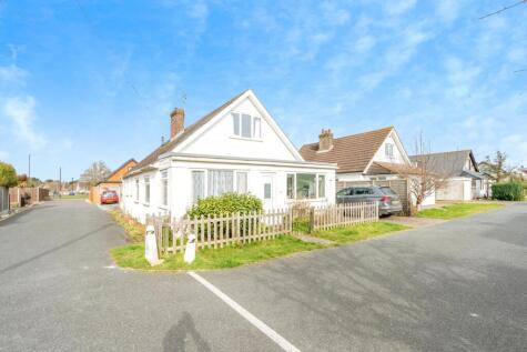 Tuscan Avenue, Bognor Regis, PO22