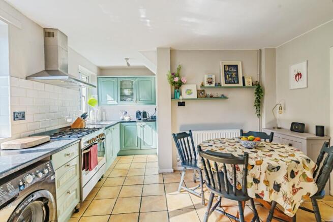 Kitchen/dining area