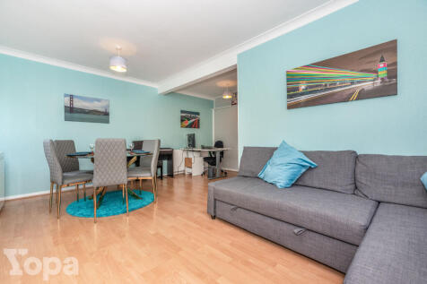Gravel Hill Close, Bexleyheath, DA6