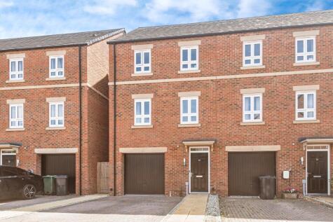 Fairstone, Newbury, RG14