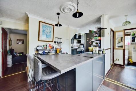 Harvesters Close, Rainham, ME8