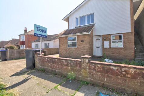 Roberts Road, Lancing, BN15