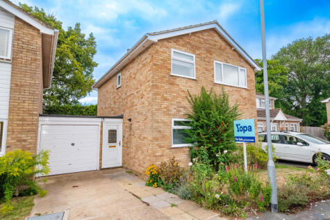 Holmewood Close, Wokingham, RG41