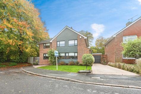 Poynings Crescent, Basingstoke, RG21
