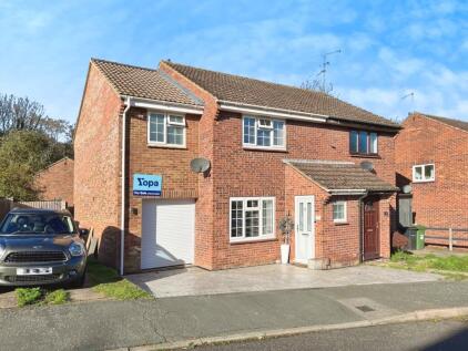 Foxden Drive, Downswood, Maidstone, ME15