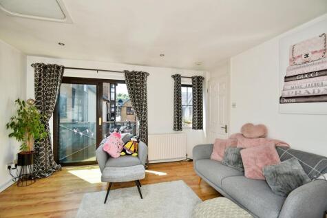 Hathaway Court, Esplanade, Rochester, ME1