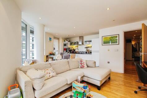 Millharbour, London, E14