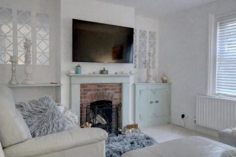 53 Hartfield Road, Forest Row, RH18