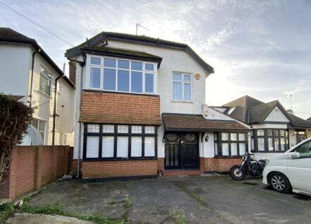 Clatterfield Gardens, Westcliff-on-sea, SS0