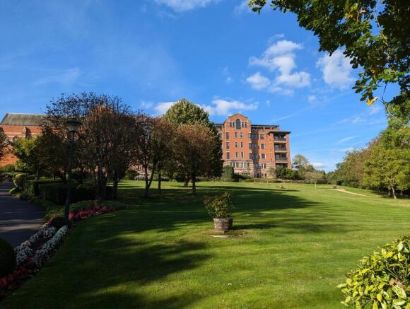 Chasewood Park 