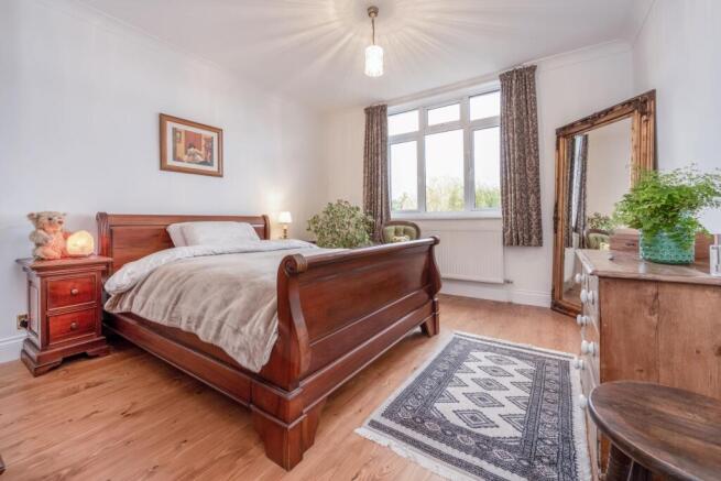 Bedroom2
