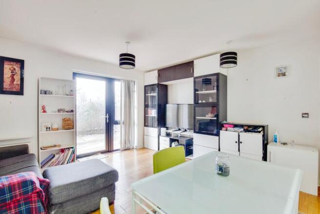 842a1413hdr