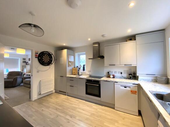 kitchen/breakfast room