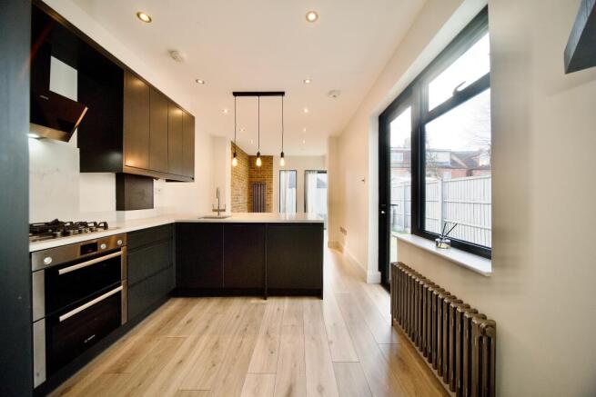 Kitchen (2)