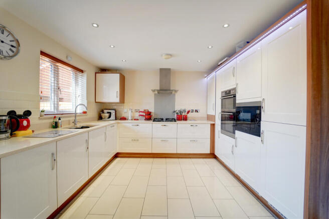 Kitchen 2