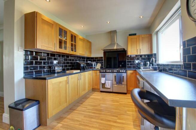 Kitchen 1a