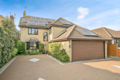 Leas Road, Clacton-on-sea, CO15