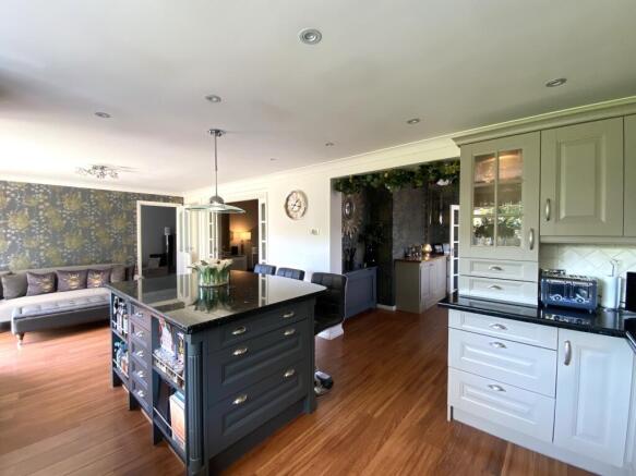 kitchen/family room