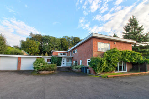 School Road, Coddenham, IP6