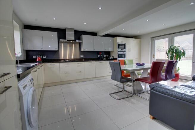 Kitchen diner