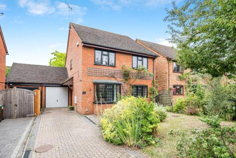 Ligo Avenue, Stoke Mandeville, HP22