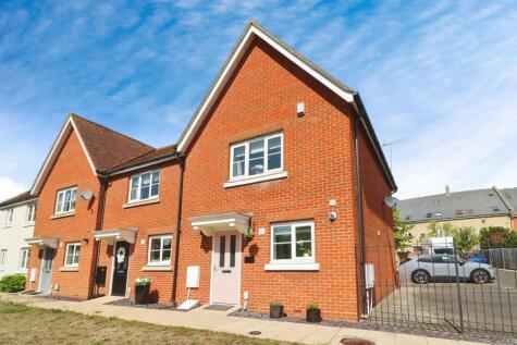 Holst Avenue, Witham, CM8