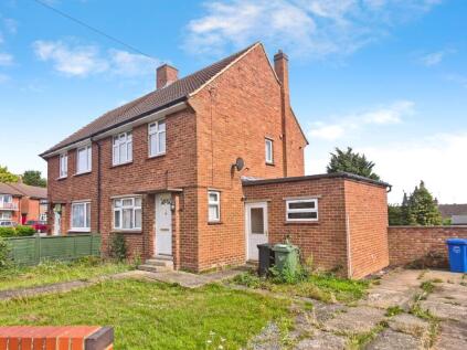 Almond Road, Kettering, NN16