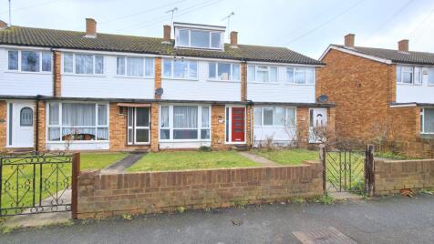 South Road, South Ockendon, RM15