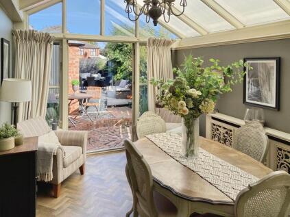 Ferrestone Road, Wellingborough, NN8