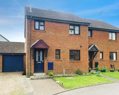 Grebe Close, Mayland, CM3