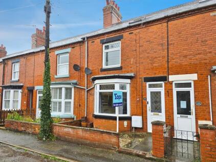 Holyoake Terrace, Long Buckby, NN6