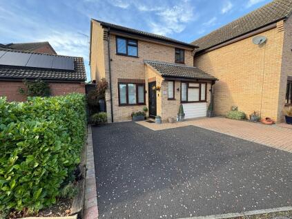 Cropley Close, Bury St. Edmunds, IP32