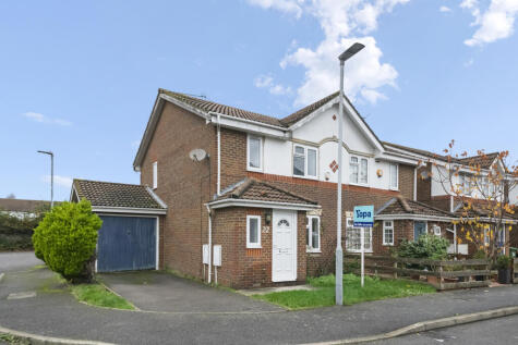 Wepham Close, Hayes, UB4