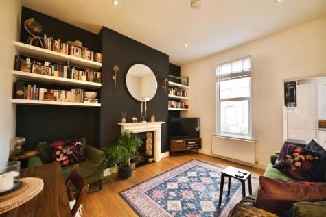 Drayton Park, London, N5