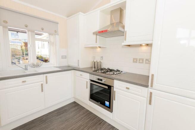 2 Bedroom Park Home For Sale In Cottage Park Ross On Wye