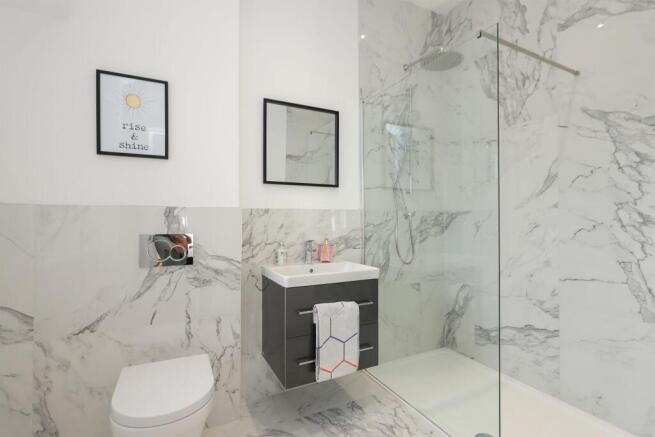 Example En-Suite Shower Room