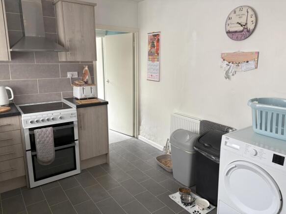 Kitchen 2