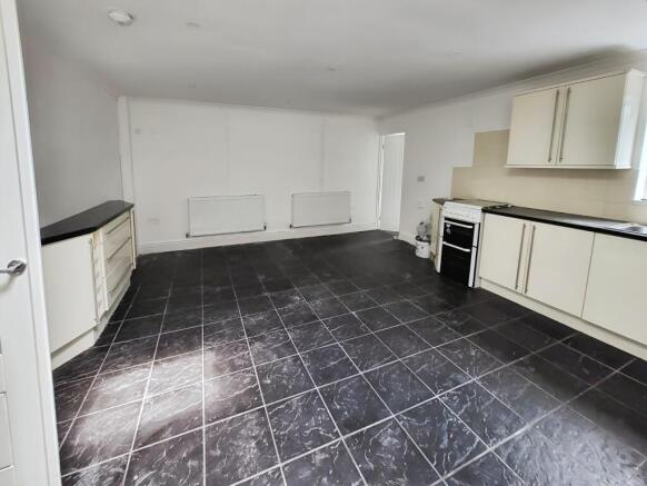 d109f00f-Kitchen 20p