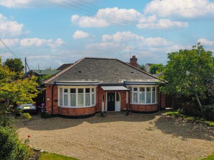 Bathpool, Taunton - NO CHAIN!