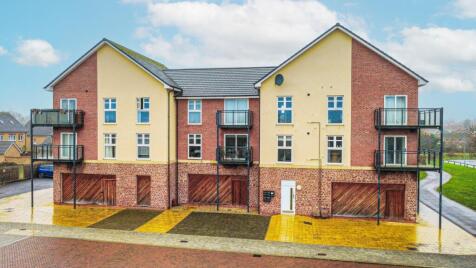 Furs Close, Monkton Heathfield, Taunton, Somerset - NO CHAIN!