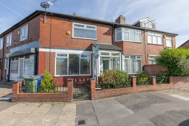 3 bedroom terraced house  for sale Audenshaw