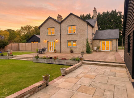 Denmark House, Ermine Street, Great Stukeley, PE28